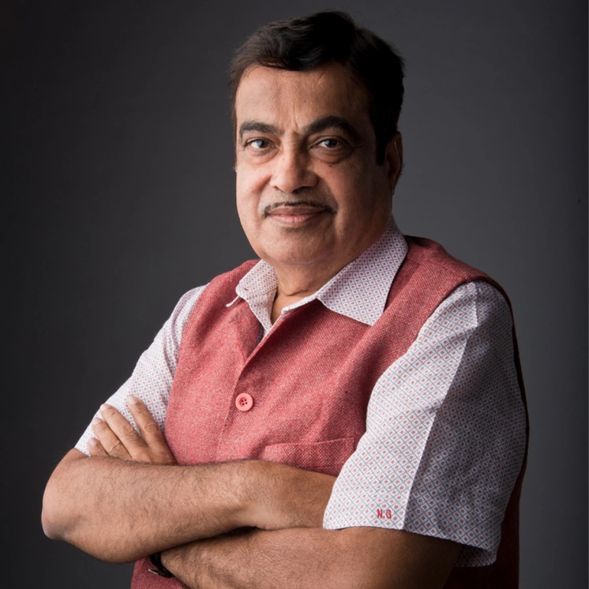 Shri Nitin Jairam Gadkari